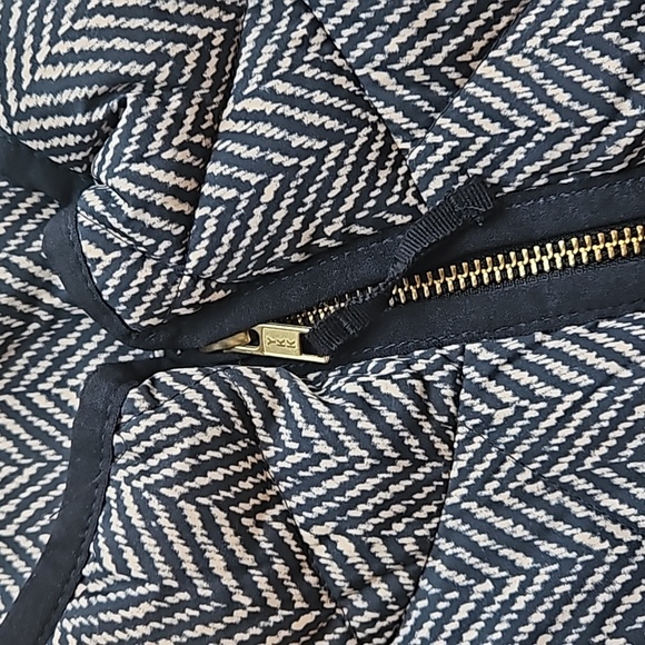 J. Crew Black and Tan Herringbone Quilted Down Puffer Vest S - Picture 4 of 7